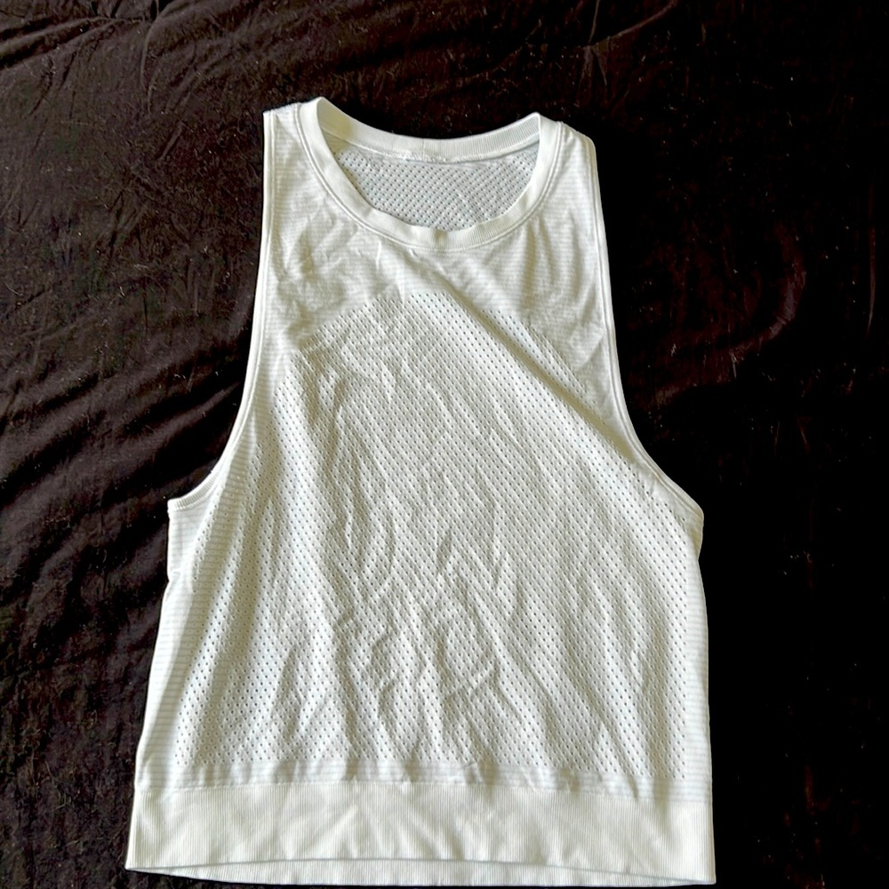 white lulu tank